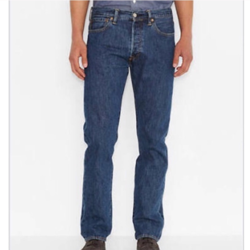 Levis Men’s 501 Denim Medium Wash Buttons Fly Jeans Size 42 X 32